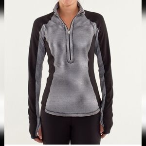 Lululemon - Reversible running shirt - U turn pullover